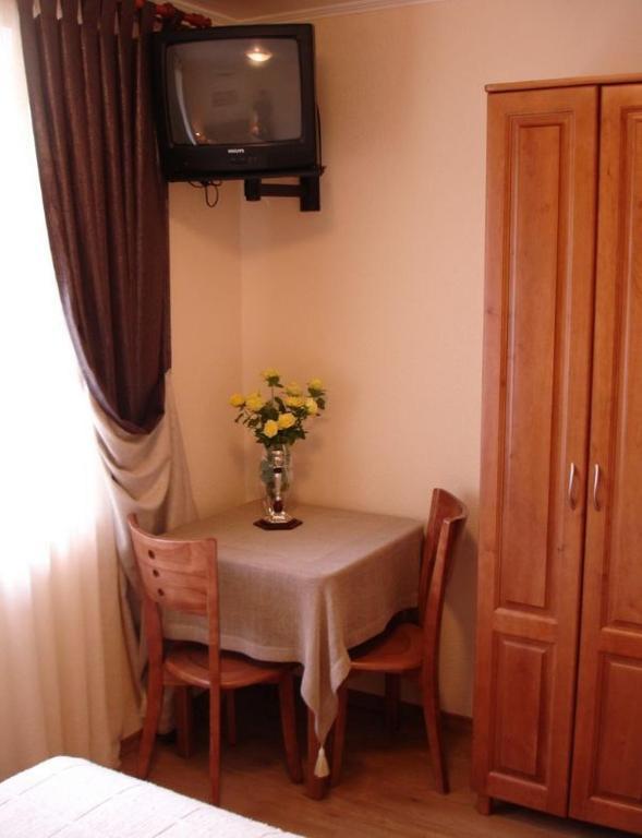 Sinay Hotel Poltava Værelse billede